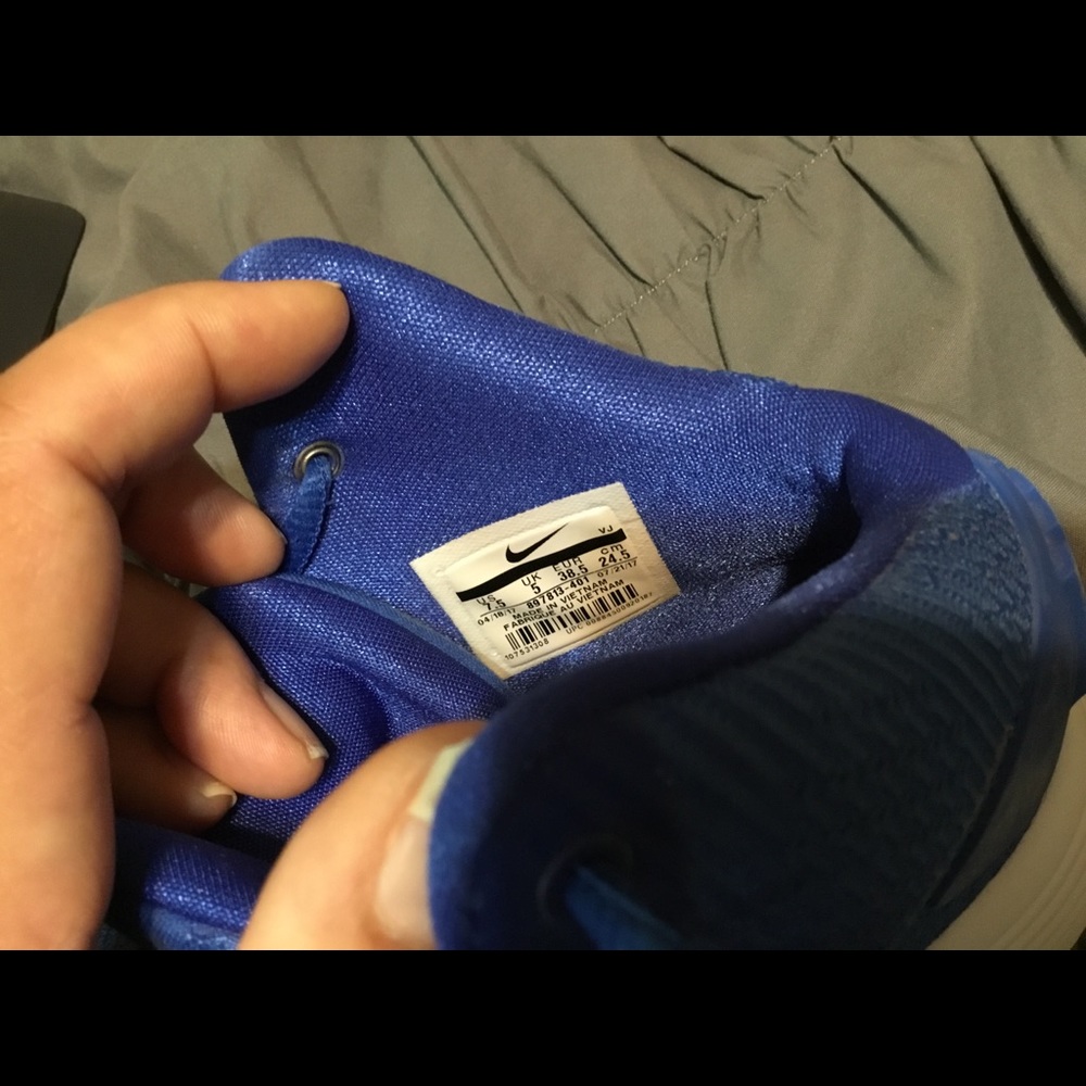 Blue Nike Hyperdunk - Picture 5 of 5